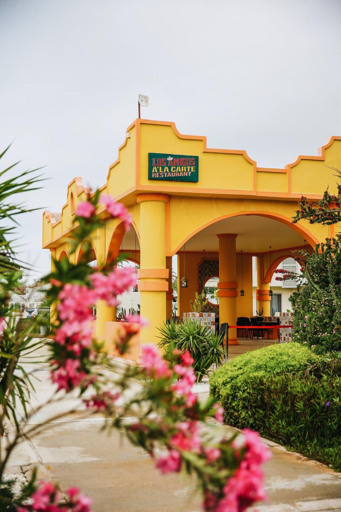 Cesars Temple De Luxe Hotel Belek Exterior foto
