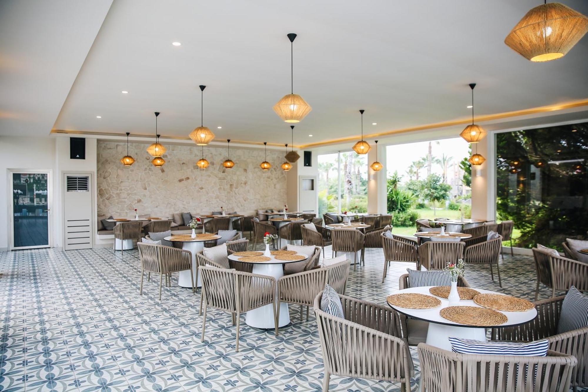 Cesars Temple De Luxe Hotel Belek Exterior foto